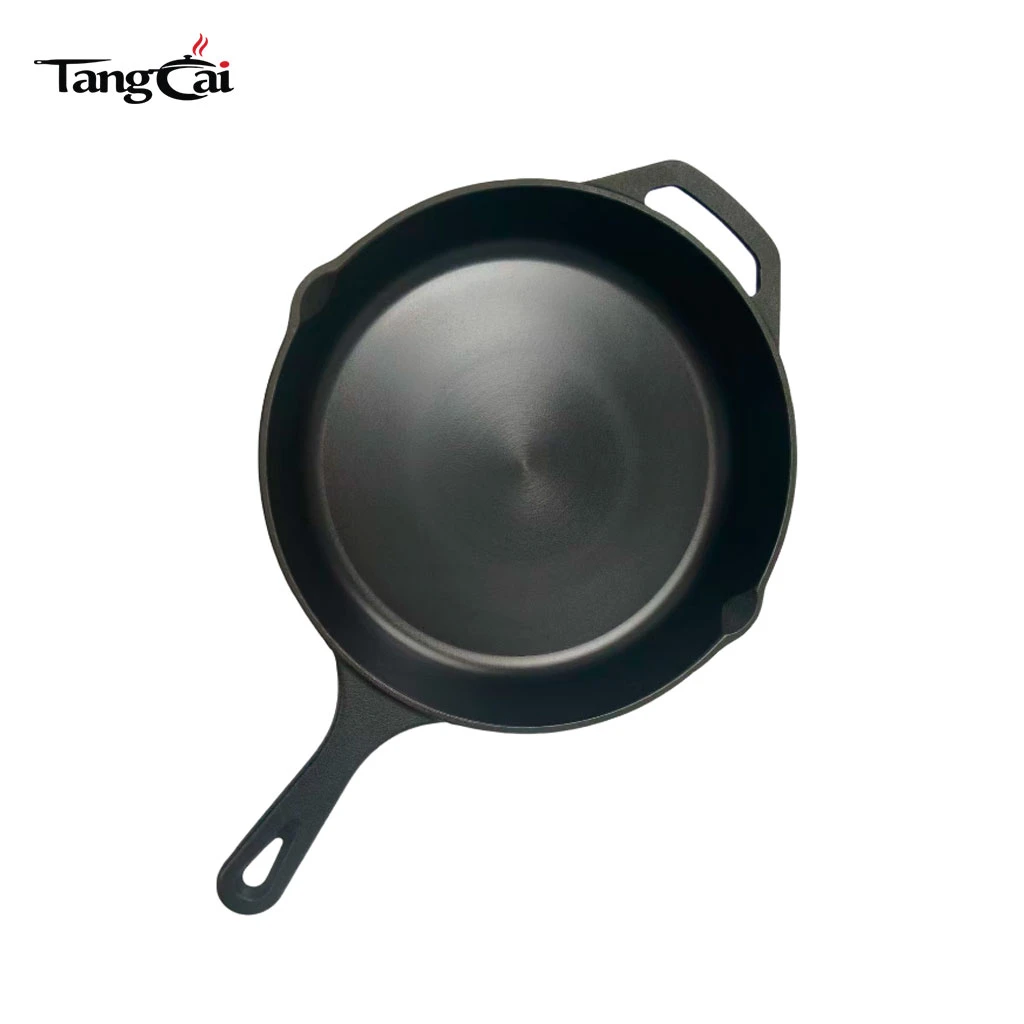 손잡이를 가진 매끄러운 닦은 전 맛을 낸 무쇠 프라이팬